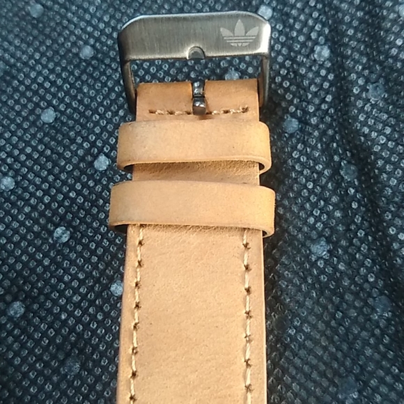 Adidas by Nixon 38mm stainless steel watch - Picture 3 of 8